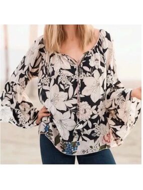 Johnny Was Jade Black White Floral Silk Blouse - size Large